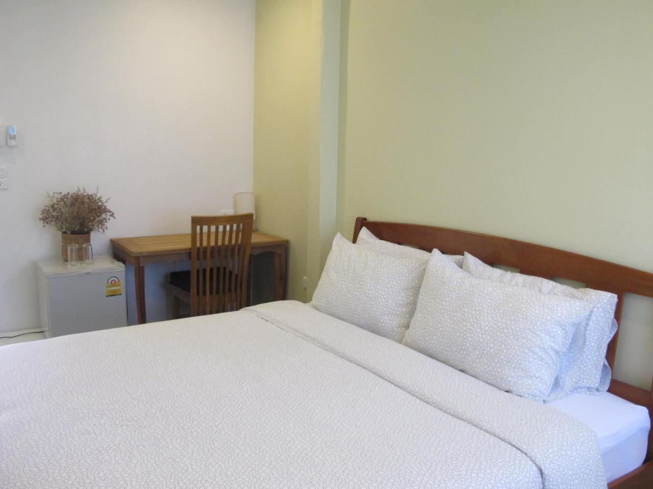 Ban Ing Yom Bed&Breakfast Sukhothai Esterno foto