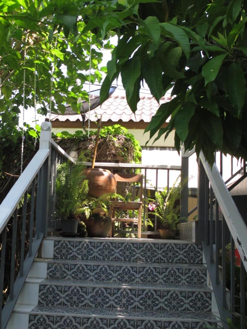 Ban Ing Yom Bed&Breakfast Sukhothai Esterno foto