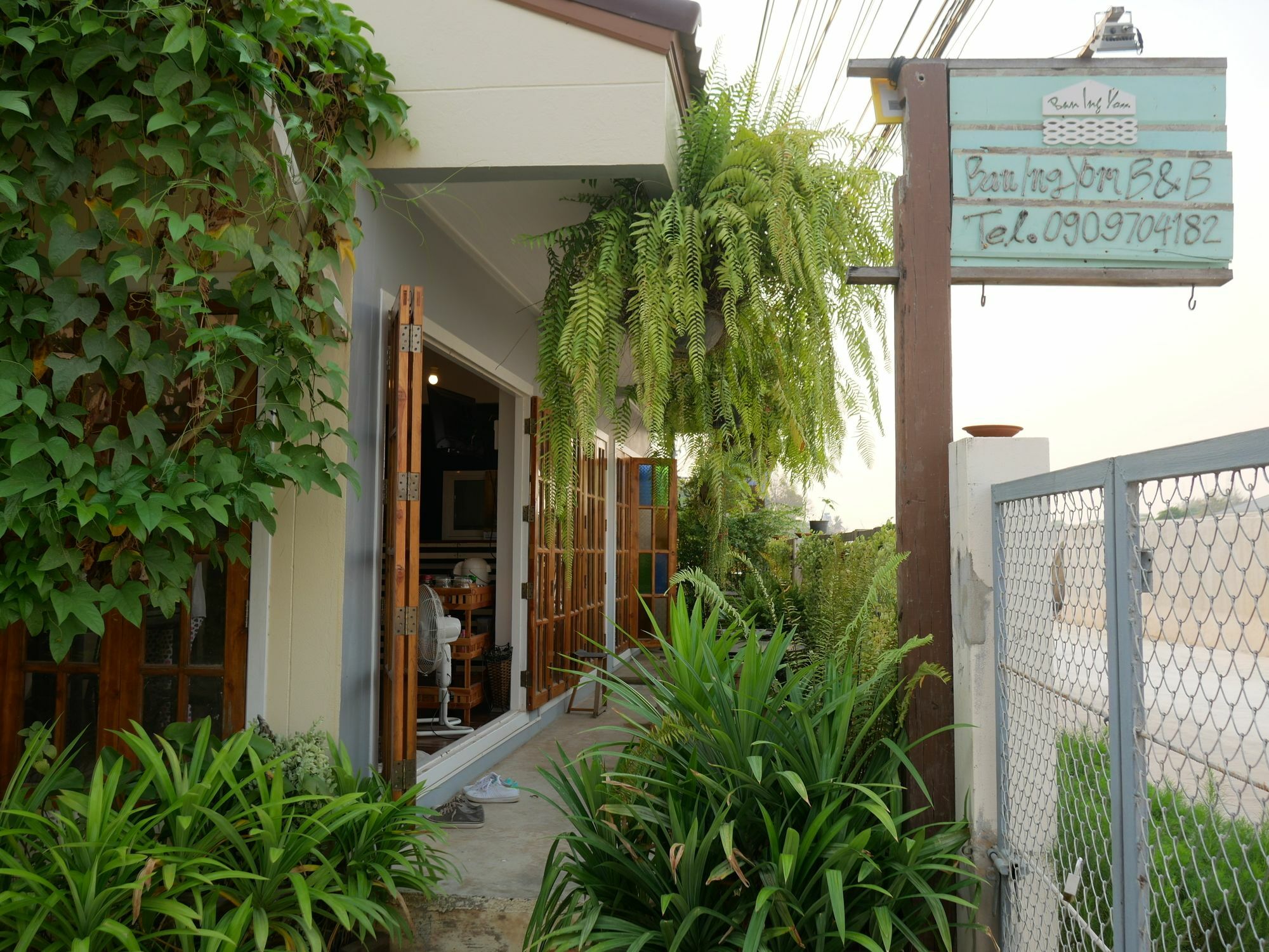 Ban Ing Yom Bed&Breakfast Sukhothai Esterno foto