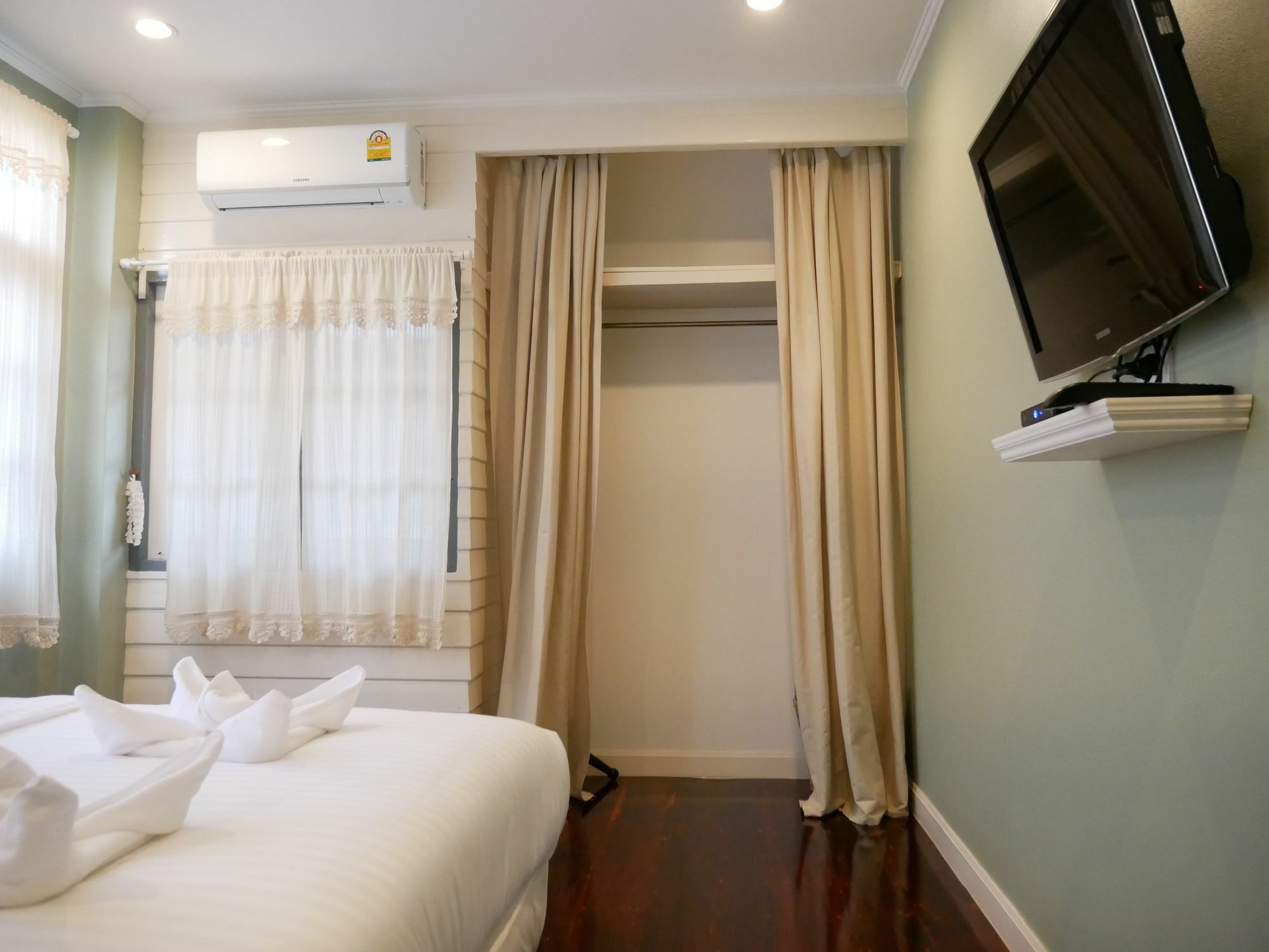 Ban Ing Yom Bed&Breakfast Sukhothai Esterno foto
